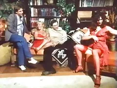 Последен уличница грим за скромен вечер оргия