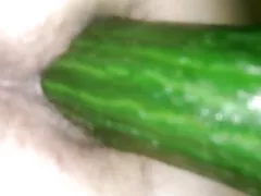 Краставица забавно с моята gf