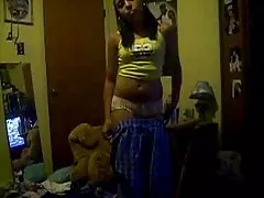 Космат hottie с тиранти